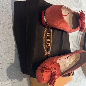 TOD'S Women's CORAL Suede Loafers